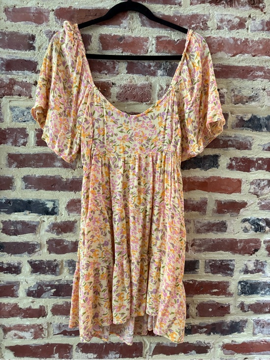 Billabong Dresses & Skirts - Billabong Cream Floral Scoop-Neck Dress with Pink and Orange Accents
